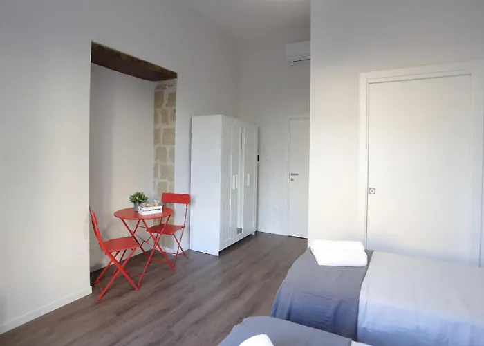 Tammurriata Nera Bedroom