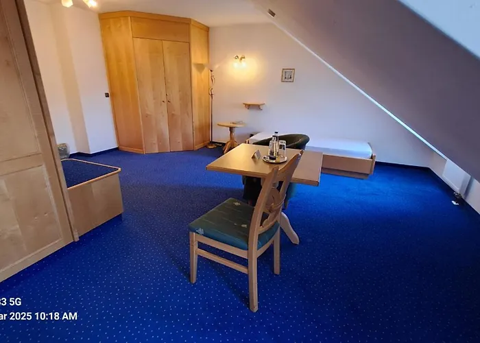 Hotel Zu Den Linden