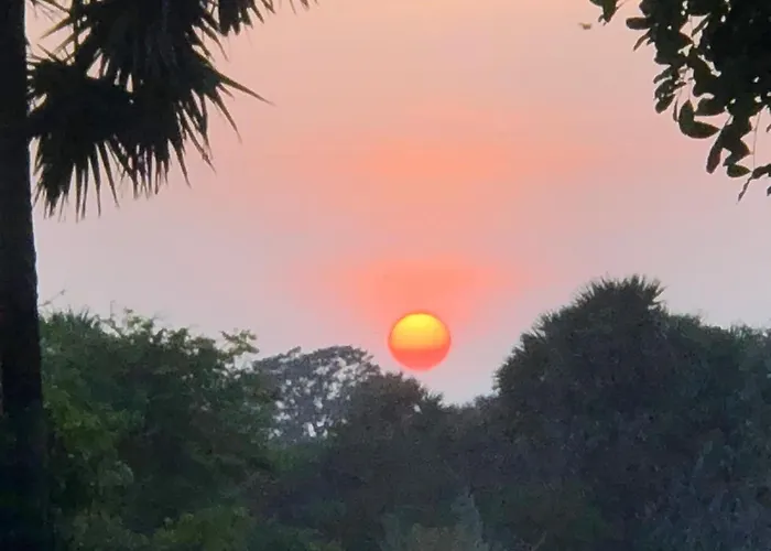 Sunset View Beach Hotel