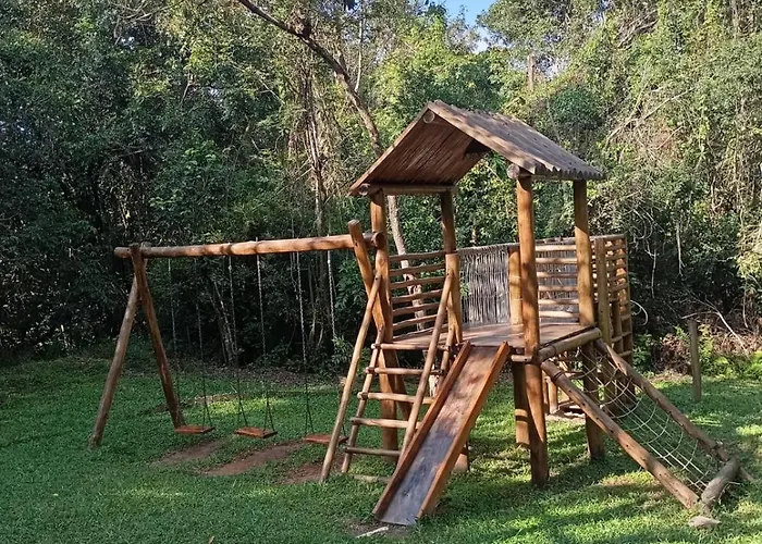 Pousada e Camping Claro Casa de Pedra