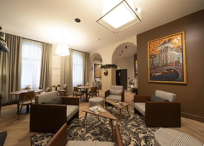 Hotel Bristol