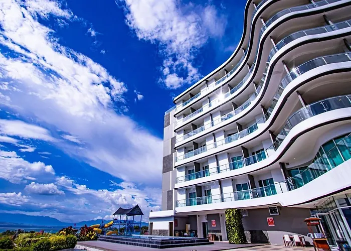 Labersa Hotel & Convention Center Toba Balige