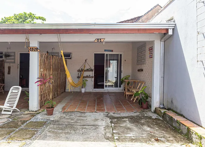 Memora Guesthouse Pontal do Paraná - Suíte a duas quadras da Praia e perto da Ilha do Mel