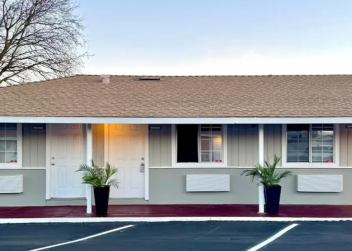 Budget Motel