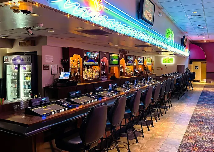 Barton'S Club 93