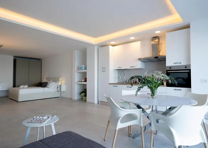 Calammare Apartments - Elegant Apartments With Beach - Molfetta
