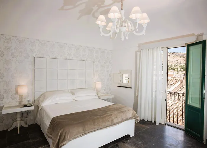 Palazzo Conti Camere & Suites