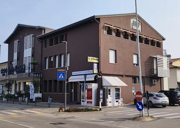 Home Hotel