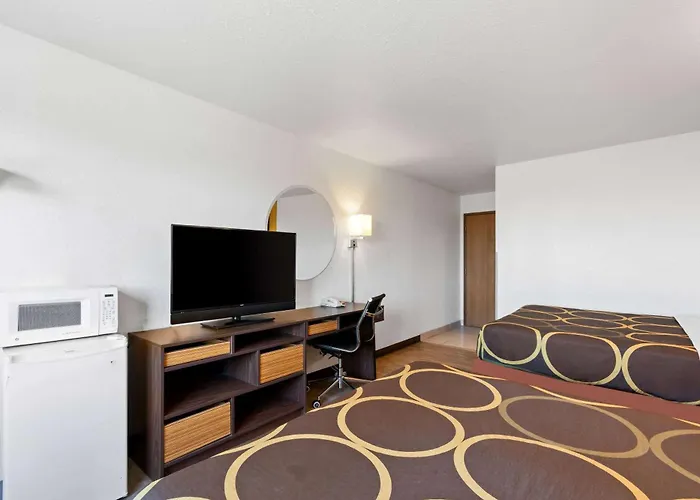 Super 8 By Wyndham Elizabethtown