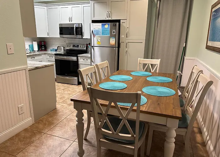 Pensacola Beach Gulf-Front 2Br Condo With Pool & Hot Tub