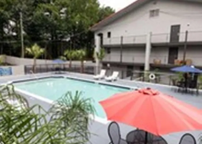 Bhagat Hotels Stone Mountain Atlanta BW Signature Collection