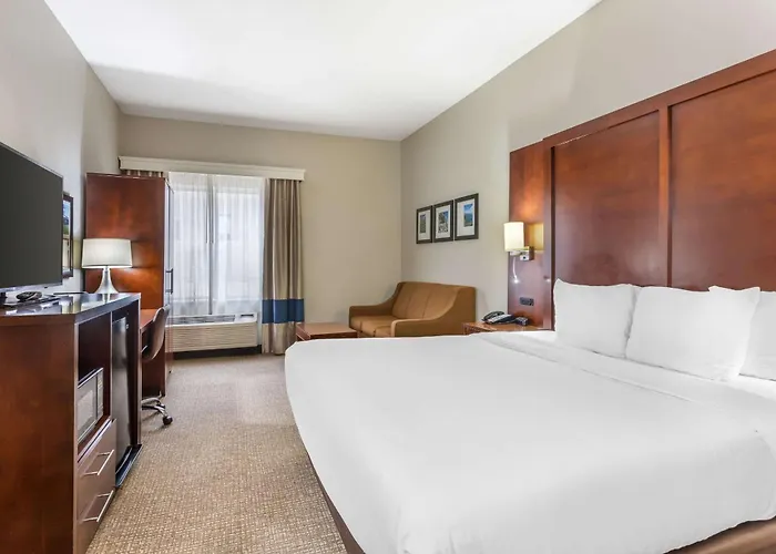 Comfort Inn & Suites Conway