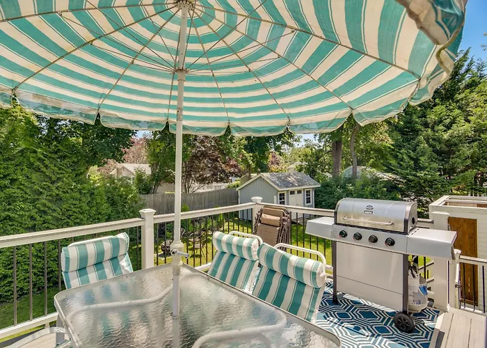 Narragansett Vacation Rental Near River & Beach!