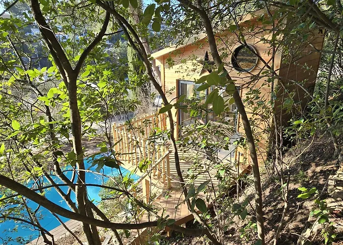 La Cabane Aixoise Piscine&Jacuzzi