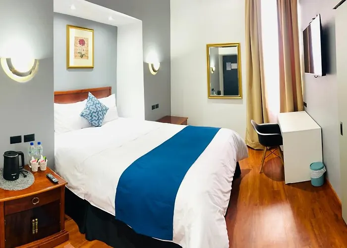 Casa Nueva Accel Hotel