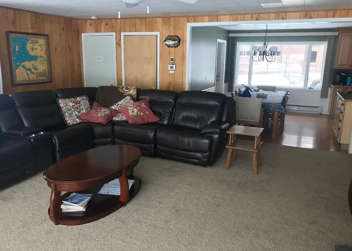 Beautiful Walloon Lake Home - September Availability!!