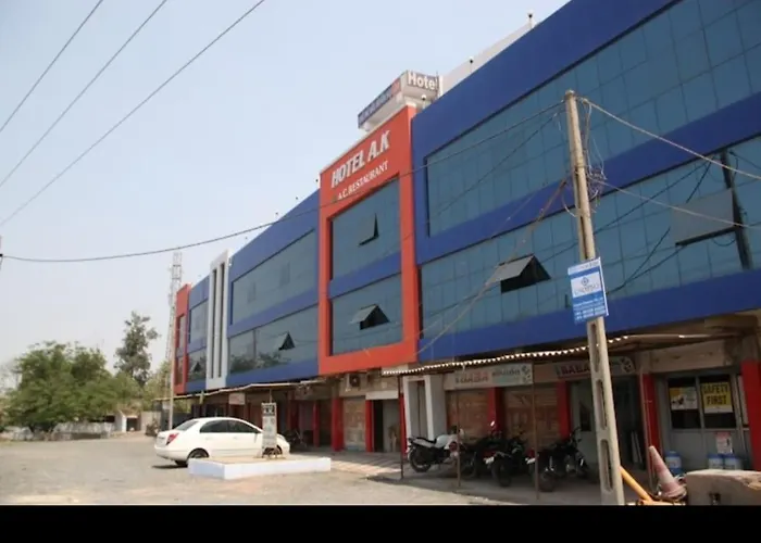 Hotel Ak And Resturant