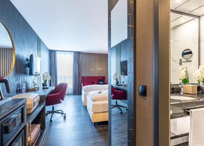 Plaza Premium Parkhotel Neu-Ulm