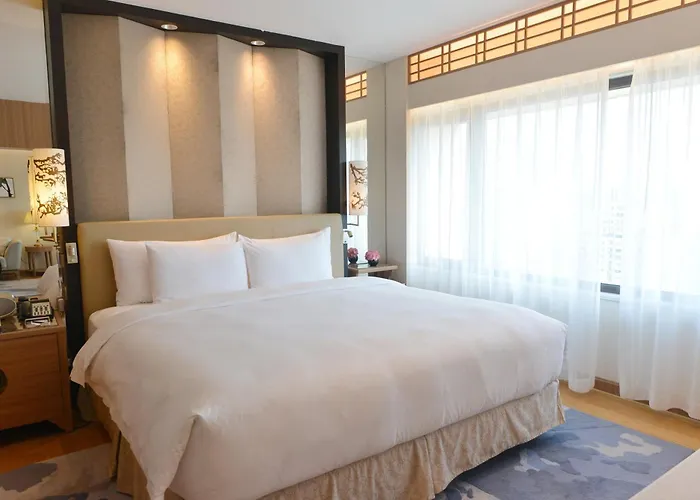 The Garden Hotel Guangzhou: Exhibition Center Shuttle & Fair Services