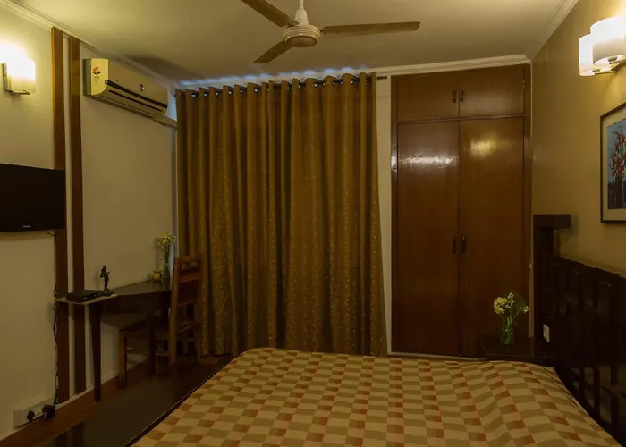 Woodpecker Apartments Hauz Khas