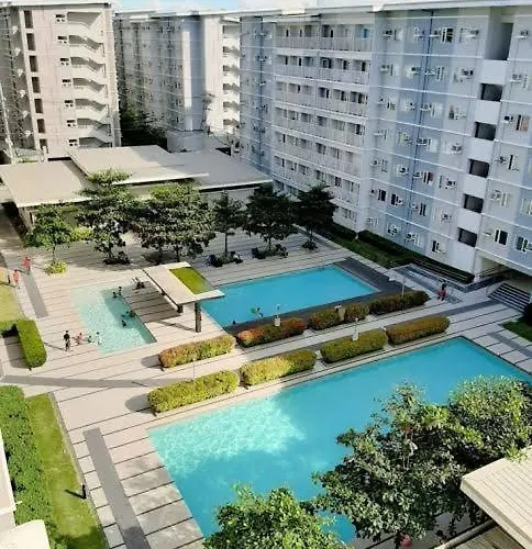Ellabella Staycation - Trees Residences