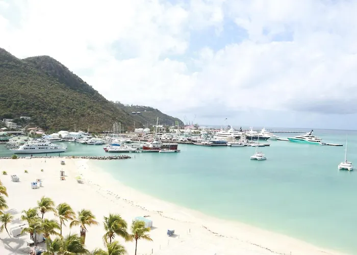 Panoramic Ocean View Flat-St Maarten