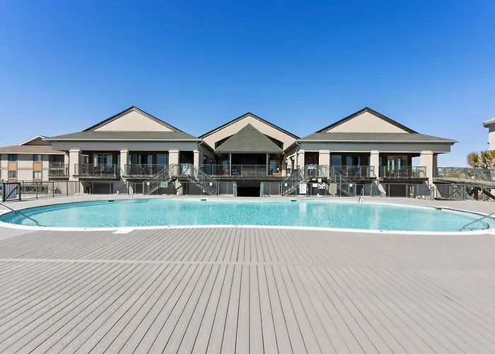 Oceanview 4Br/4Ba Condo, Steps To Beach/Pool