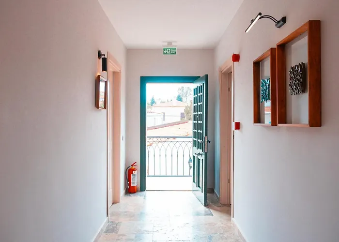 Pom Alacati Boutique Otel