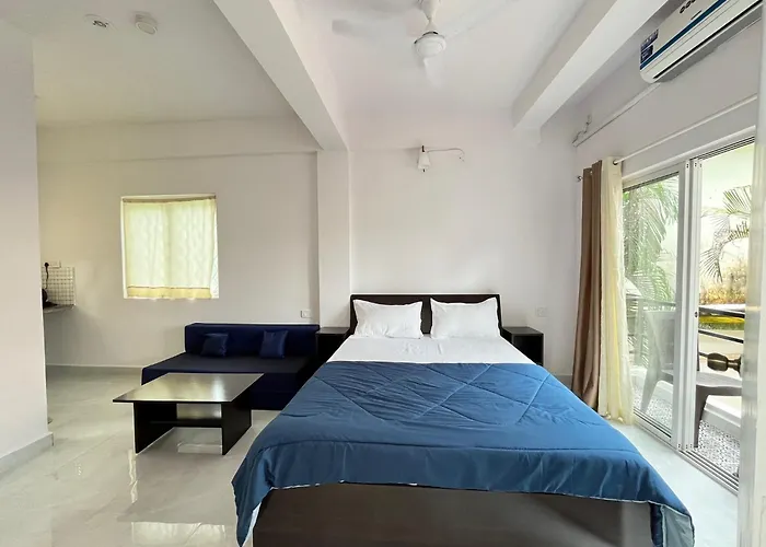 V R Holiday Home