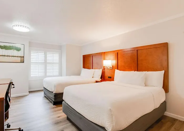 Ramada By Wyndham Mountain View