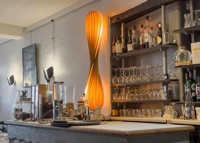 Logis Hotel Les Chardons Bleus Restaurant Le Bistrot De La Mer