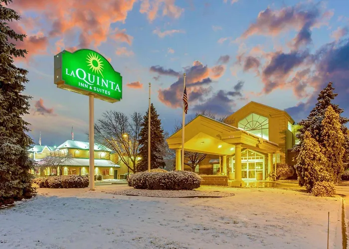 La Quinta By Wyndham Appleton College Avenue