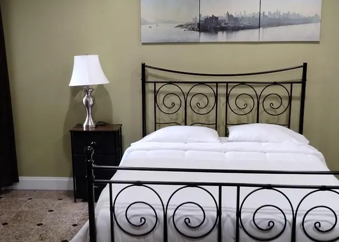 Spacious And Private 3Br, 3Ba With Free Parking Near Downtown Washington Dc