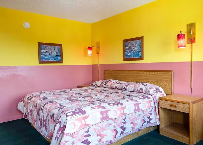 Oyo Hotel Opp Al, Floral Hwy