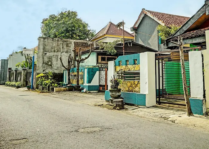 Hotel O Dhaha Penginapan House Syariah
