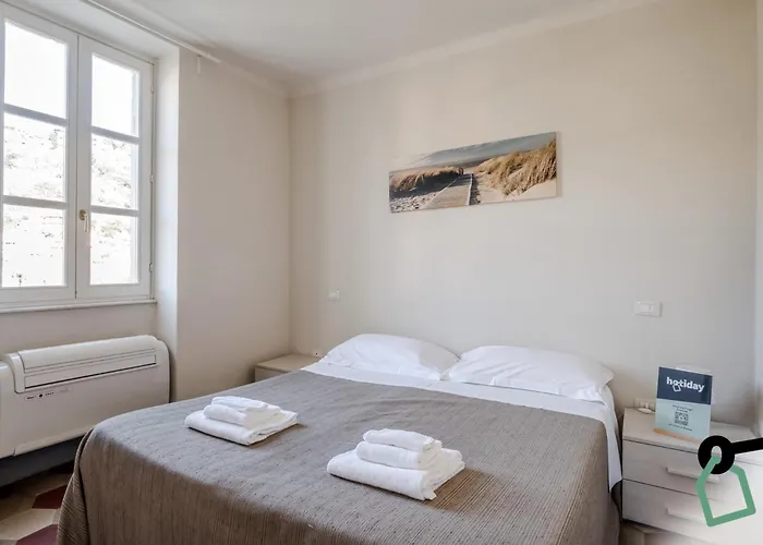 HOTIDAY Apartment Collection - Lerici Terrediliguria
