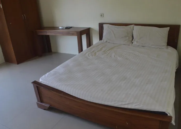 Hotel O Wisma Nusantara Near Sd Gmim Wiau Lapi