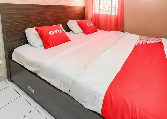 Oyo 93585 Apartemen Cibubur Village By Raja Property