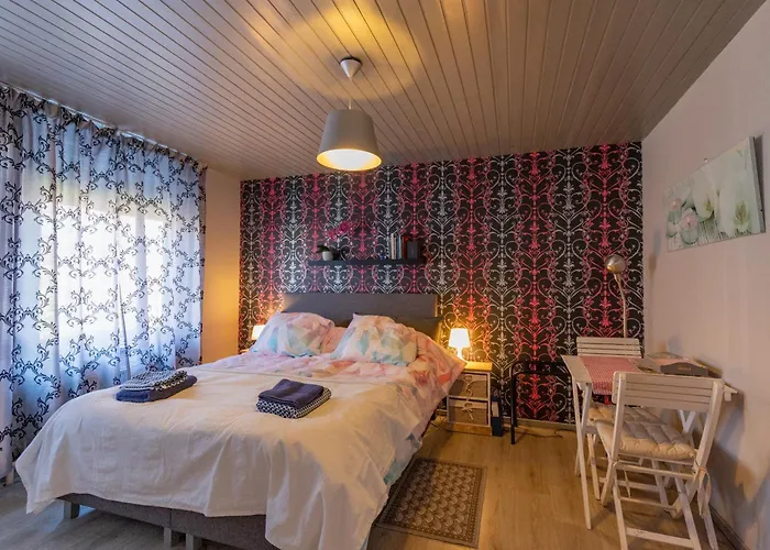 B&B Acacia