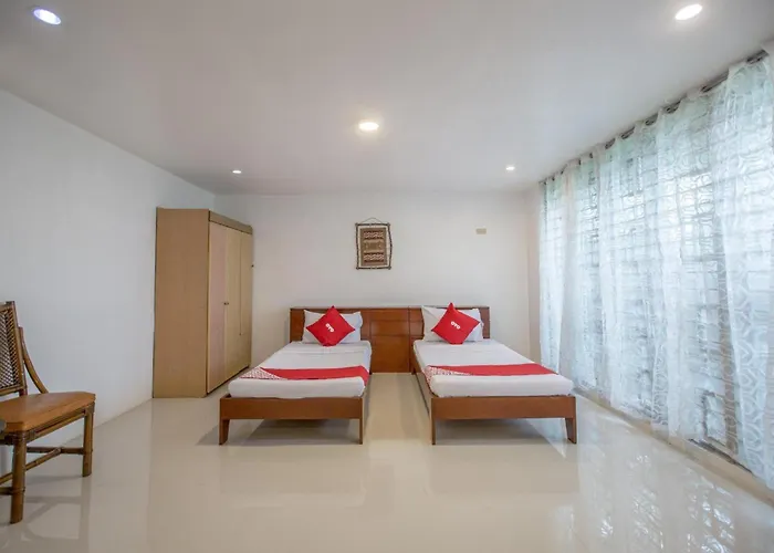 Oyo 588 Sunrock Resort