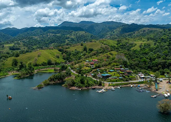 Villas Paradise Arenal Volcano Lake View