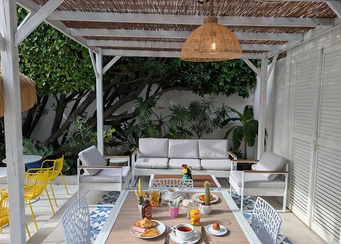 Hotel Mademoiselle