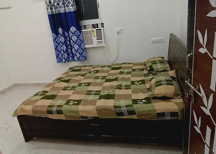 Hotel Deepak Palace