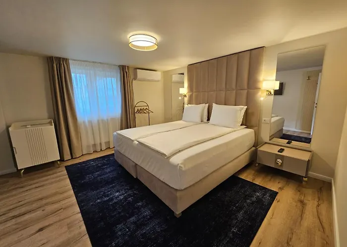 Hotel Queen