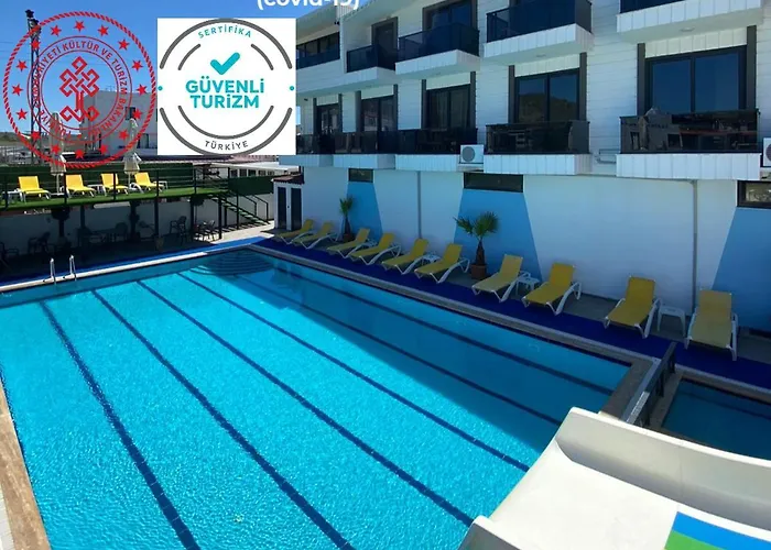 Atas Aqua Otel Avsa