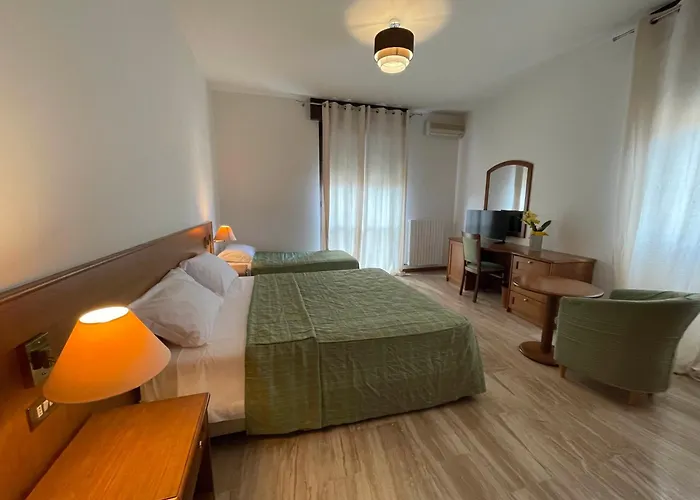Hotel Clementi