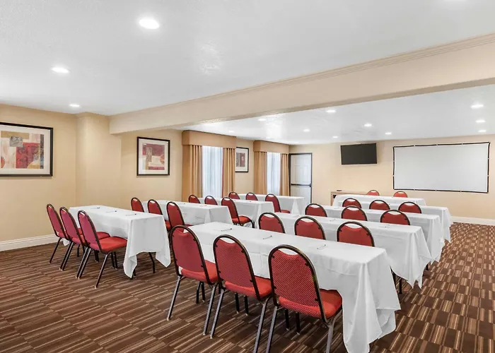 Best Western Plus Ontario Airport&Convention Center