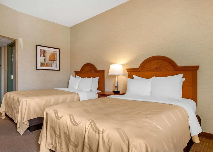 Quality Inn & Suites Mansfield