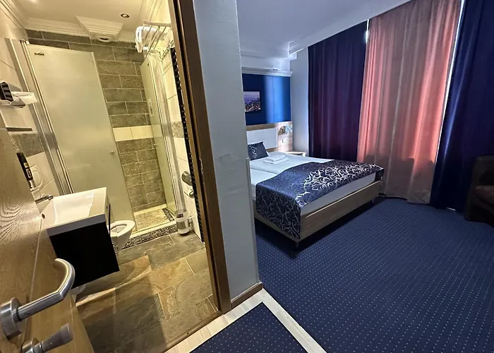 C&S Hotel