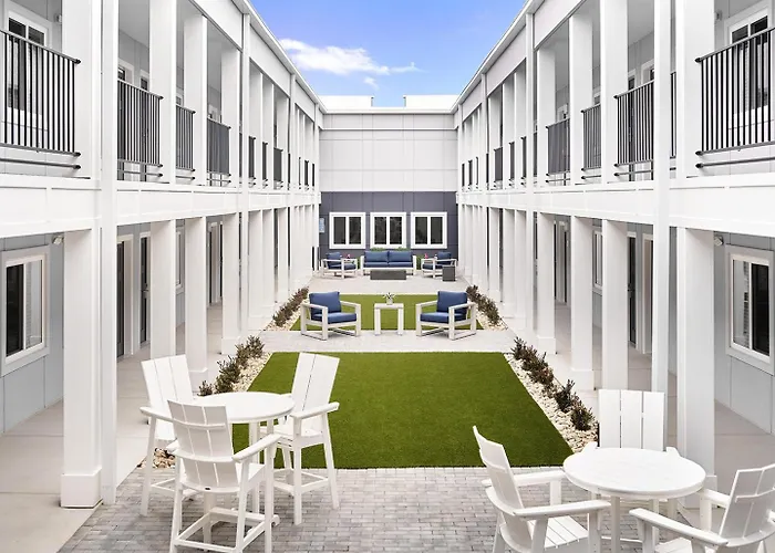 Stayapt Suites Dothan